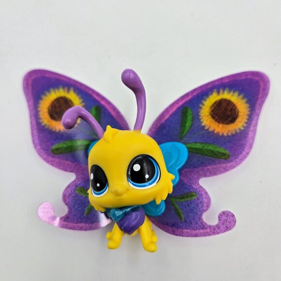 Littlest Pet Shop LPS Jake Butterflew Butterfly #3-69 2018 Sunflower Insect Fanc - Picture 6 of 9
